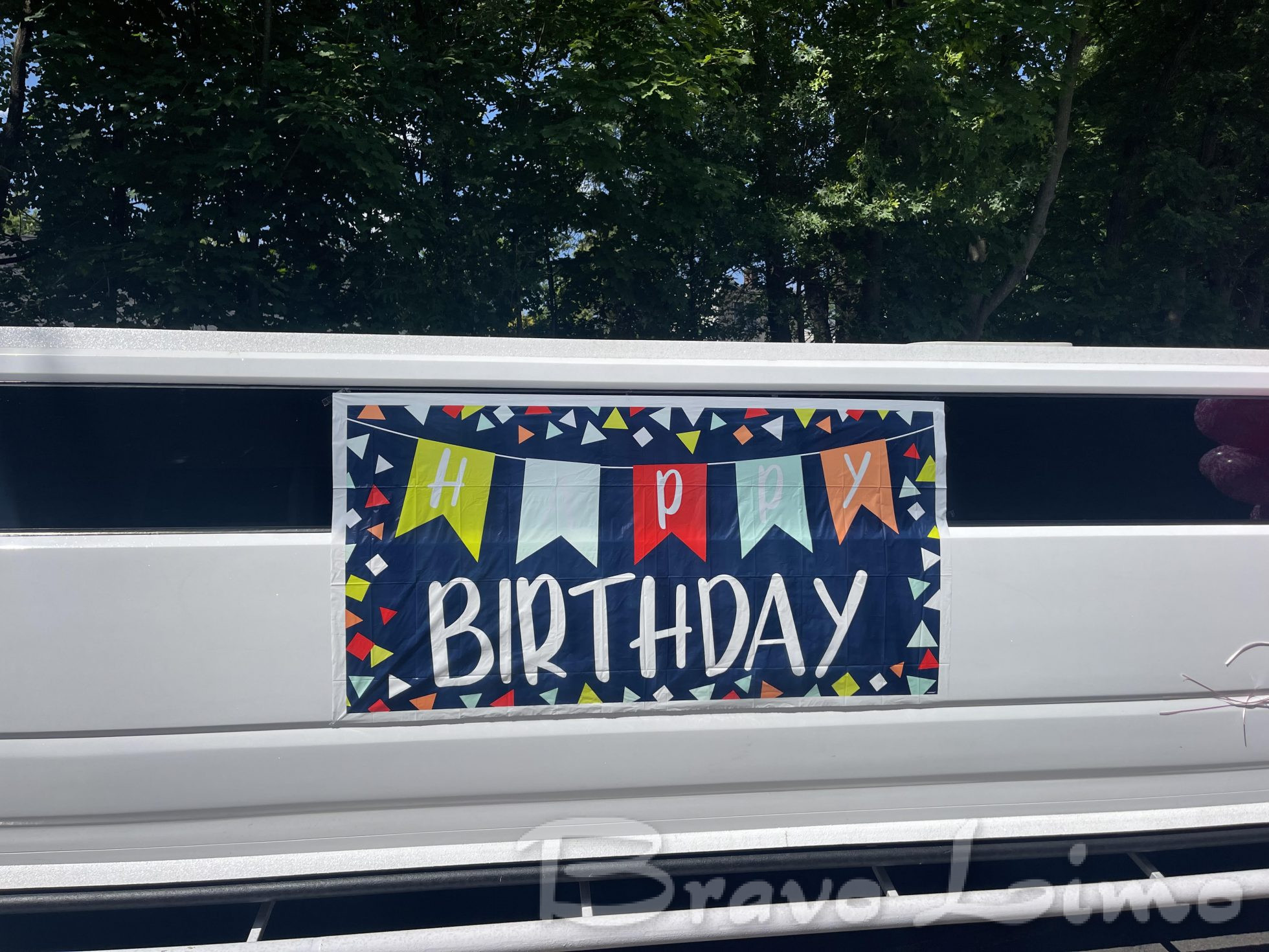 Hummer Birthday Limo3